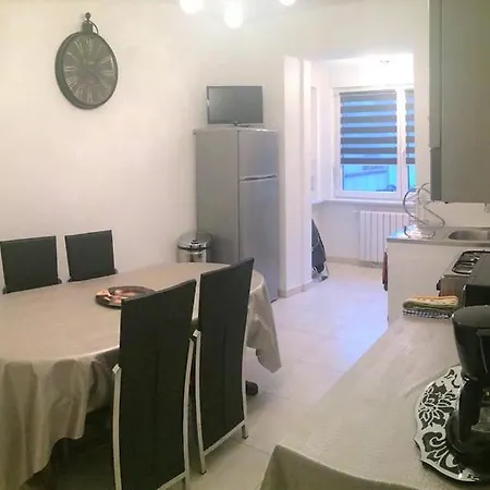 Harmony 2 Apartment